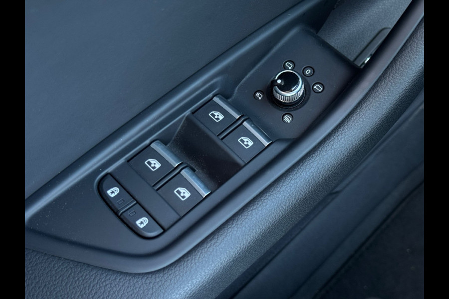 Audi A4 Avant 35 TFSI 2.0 150PK S-TRONIC PRO-LINE LEDER/CAMERA/ELEK. STOEL