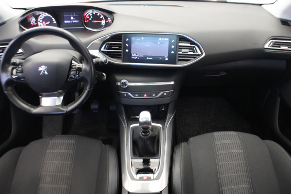 Peugeot 308 SW 1.2 PureTech Blue Lease Premium |Pano|Trekhaak|Camera|