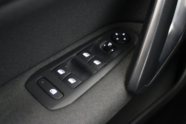 Peugeot 308 SW 1.2 PureTech Blue Lease Premium |Pano|Trekhaak|Camera|