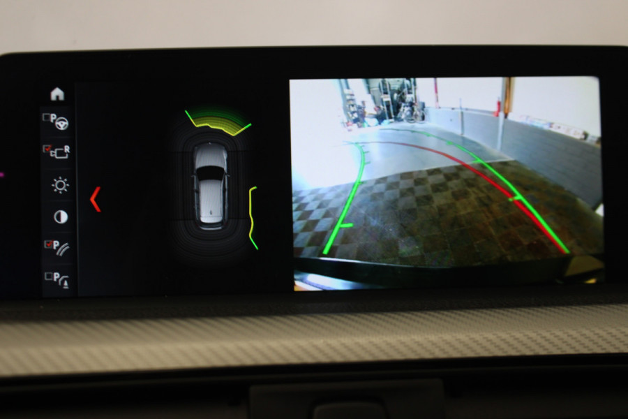 BMW 3 Serie Touring 320d EDE Saphir Edition |Navi|Leder|Camera|