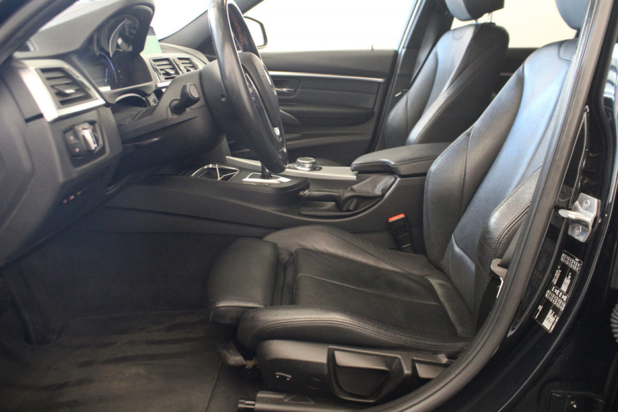 BMW 3 Serie Touring 320d EDE Saphir Edition |Navi|Leder|Camera|