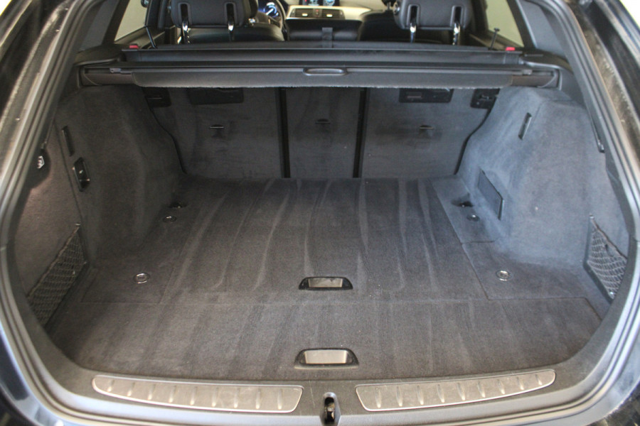BMW 3 Serie Touring 320d EDE Saphir Edition |Navi|Leder|Camera|