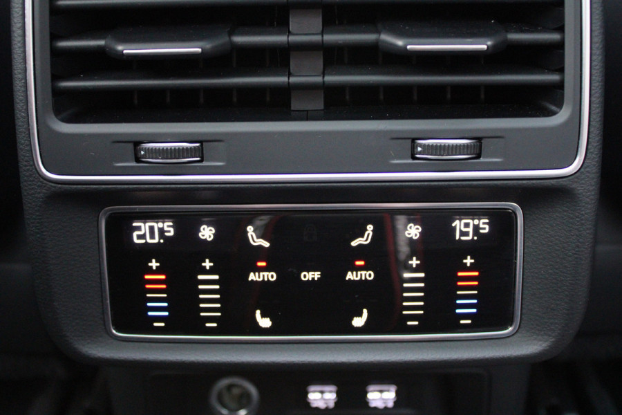 Audi Q7 4.0 TDI SQ7 quattro / Pano / 7-pers / Luchtvering / 4W-Sturing / Massage / Vol Opties / NIEUWSTAAT