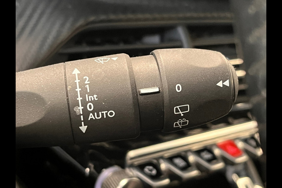 Peugeot e-2008 EV Active Pack 50 kWh CAMERA PDC ACHTER CRUISE CONTROL APPLE CARPLAY LED