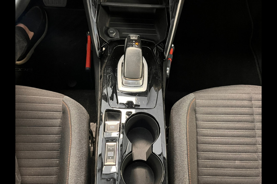 Peugeot e-2008 EV Active Pack 50 kWh CAMERA PDC ACHTER CRUISE CONTROL APPLE CARPLAY LED