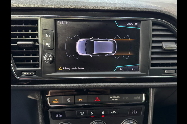 Seat Leon 1.5 TSI FR ACT - Navigatie I Sport pakket I LED I PDC I Sport velgen I Dealer onderhouden