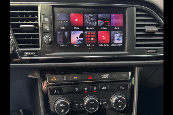 Seat Leon 1.5 TSI FR ACT - Navigatie I Sport pakket I LED I PDC I Sport velgen I Dealer onderhouden