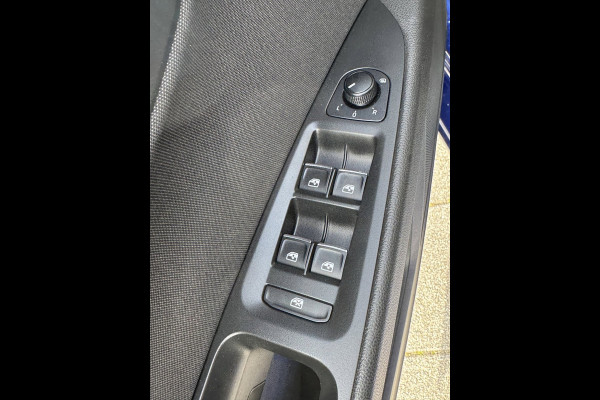 Seat Leon 1.5 TSI FR ACT - Navigatie I Sport pakket I LED I PDC I Sport velgen I Dealer onderhouden