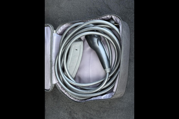 Tesla Model 3 Long Range AWD 75 kWh SoH 99,5%|2e Eigenaar|Navi|Pano|Camera|Leder|Clima|Cruise|N.A.P|APK tot 06-2027