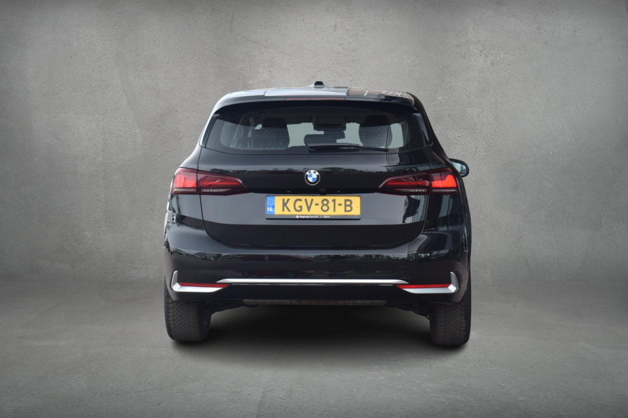 BMW 2 Serie Active Tourer 218i | Leer | Camera | Apple CarPlay