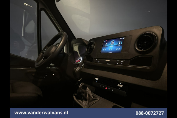 Mercedes-Benz Sprinter 317 CDI 170pk L3H2 Euro6 Airco | Camera | Apple Carplay | Cruisecontrol | Chauffeursstoel Android Auto, Stoelverwarming, Bijrijdersbank