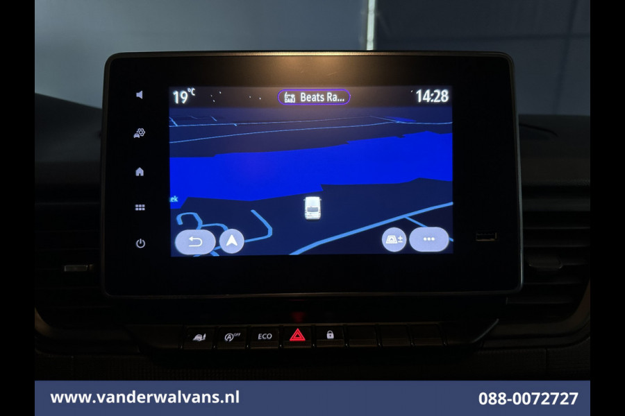 Renault Trafic 2.0 dCi 131pk L2H1 Euro6 Airco | Camera | Navigatie | Cruisecontrol | LED | Parkeersensoren Bijrijdersbank, 2500kg trekvermogen