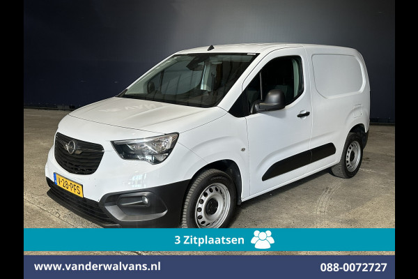 Opel Combo 1.5D 131pk Automaat L1H1 Euro6 Airco | 3-Zits | Camera | Apple Carplay | Cruisecontrol Android Auto, Parkeersensoren, Bijrijdersbank