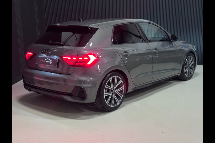 Audi A1 Sportback 30 TFSI 3X S-LINE | LED | CAMERA | CARPLAY | STOELVERW.