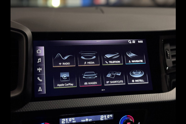Audi A1 Sportback 30 TFSI 3X S-LINE | LED | CAMERA | CARPLAY | STOELVERW.