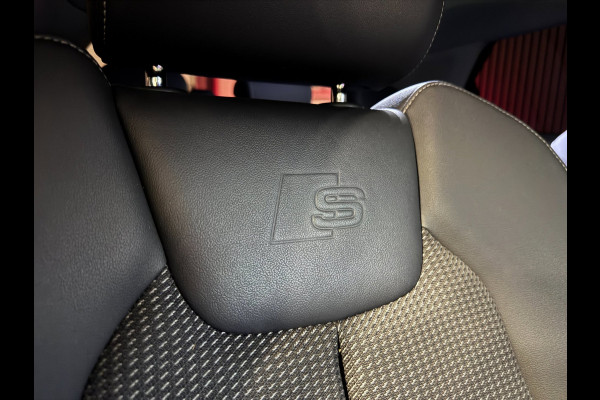 Audi A1 Sportback 30 TFSI 3X S-LINE | LED | CAMERA | CARPLAY | STOELVERW.