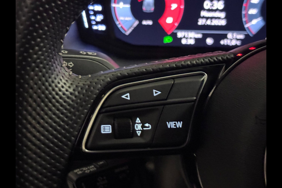 Audi A1 Sportback 30 TFSI 3X S-LINE | LED | CAMERA | CARPLAY | STOELVERW.