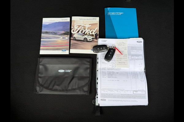 Ford Fiesta 1.1 | Navi | CarPlay | Stoel + Stuur verwarming