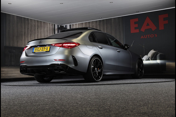 Mercedes-Benz C-Klasse 300 e AMG 63 Look / Massage / Burmester / Head Up / 360 Camera / Acc / Elek Stoelen / Open Pano / 20 Inch