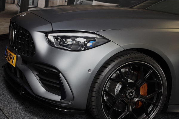 Mercedes-Benz C-Klasse 300 e AMG 63 Look / Massage / Burmester / Head Up / 360 Camera / Acc / Elek Stoelen / Open Pano / 20 Inch