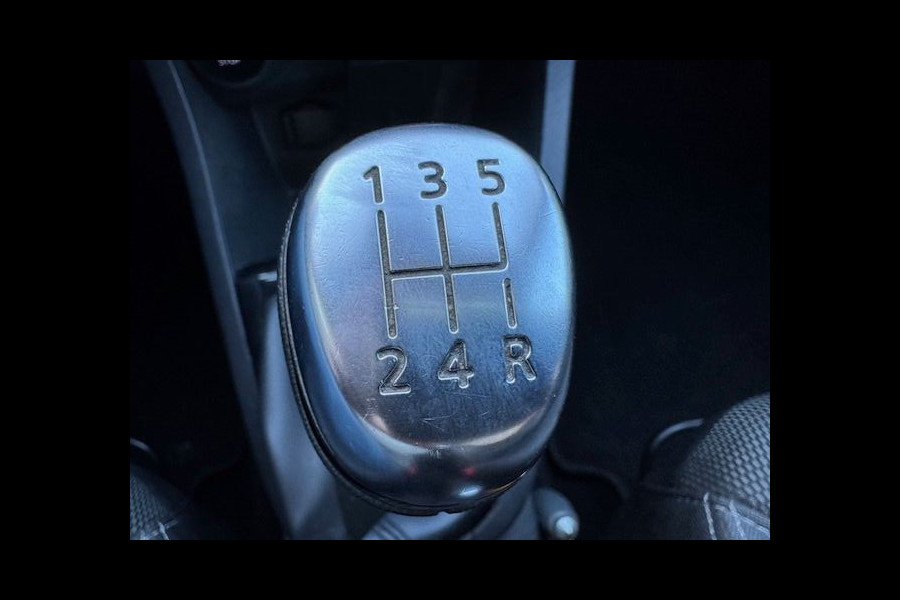 Renault Clio Estate 0.9 TCe Zen Airco,Cruisecontrol,Navigatie