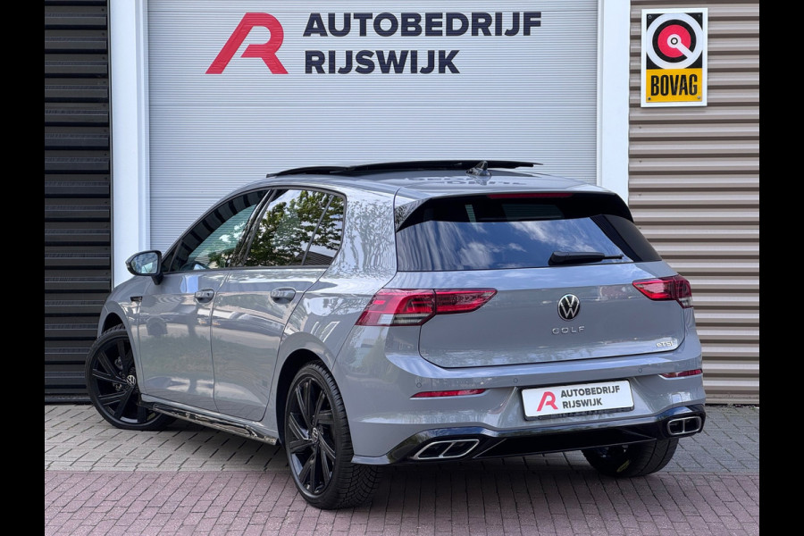 Volkswagen Golf 1.5 eTSI R-Line Business+ Pano/Sfeer/Acc