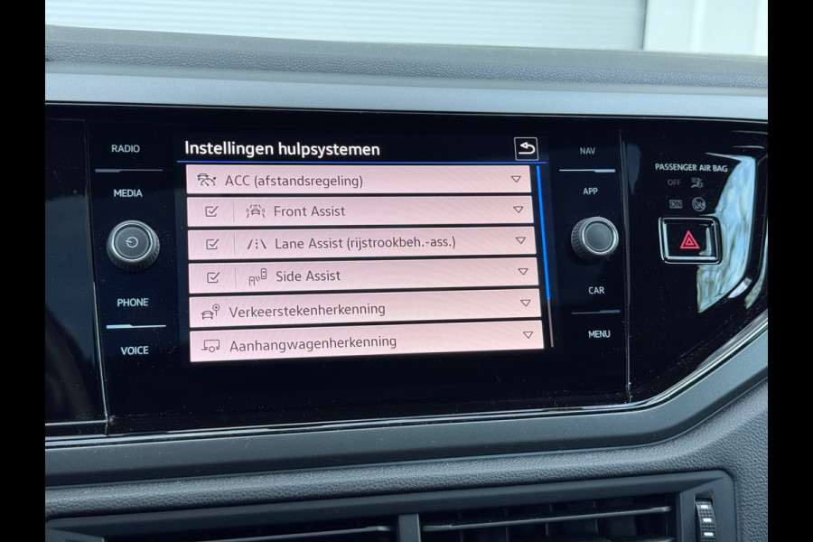 Volkswagen Taigo 1.5 TSI 3x R-Line Pano/Camera/AppleCarPlay