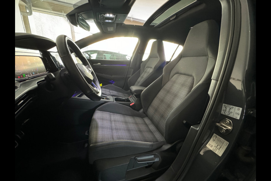 Volkswagen Golf 1.4 eHybrid GTE Pano|Keyless|IQ|Sfeer|In.BTW