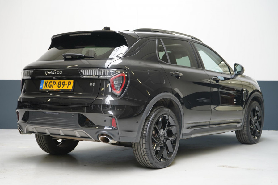 Lynk & Co 01 1.5 | Zwart optiek | Panoramadak | Navigatie | Memory | Apple CarPlay