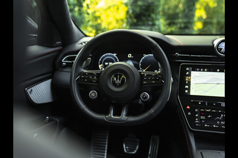 Maserati Grecale 3.0 V6 Trofeo 530pk | 2e eig | Carbon Pack | Pano-dak | Sonus Faber | NL-auto