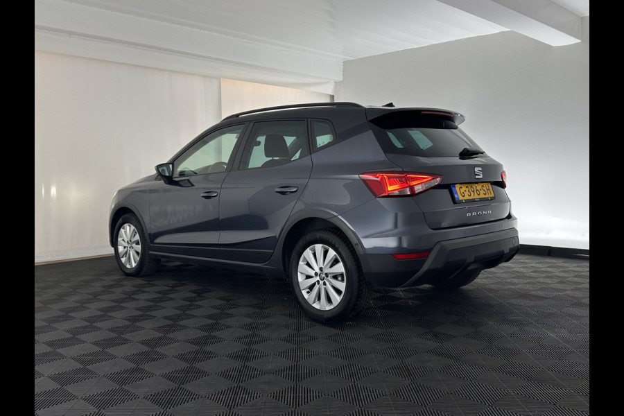 Seat Arona 1.0 TSI Style Business Intense (INCL-BTW) Aut. *ADAPTIVE-CRUISE | NAVI-FULLMAP | KEYLESS | CAMERA | DAB | CARPLAY | PRIVACY-GLASS | ECC | PDC | 16''ALU*