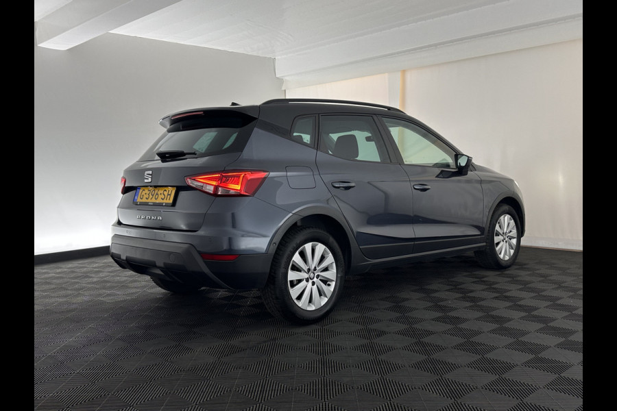 Seat Arona 1.0 TSI Style Business Intense (INCL-BTW) Aut. *ADAPTIVE-CRUISE | NAVI-FULLMAP | KEYLESS | CAMERA | DAB | CARPLAY | PRIVACY-GLASS | ECC | PDC | 16''ALU*