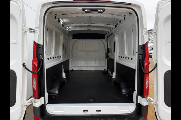 Maxus eDeliver 9 72kWh Nieuw Elektrisch 72kWh 280km WLTP L3H2 204PK ACC Stoelverwarming Snelladen LED Airco BPM Vrij