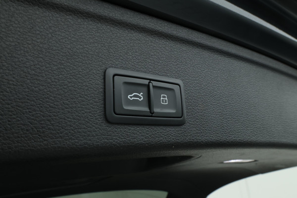 Audi A4 Avant 35 TDI Advanced Edition Electrische Trekhaak! Automaat, Volleder, Virtual, Apple Carplay