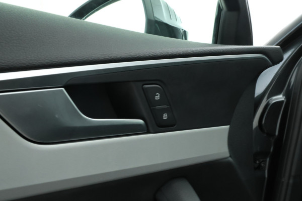 Audi A4 Avant 35 TDI Advanced Edition Electrische Trekhaak! Automaat, Volleder, Virtual, Apple Carplay