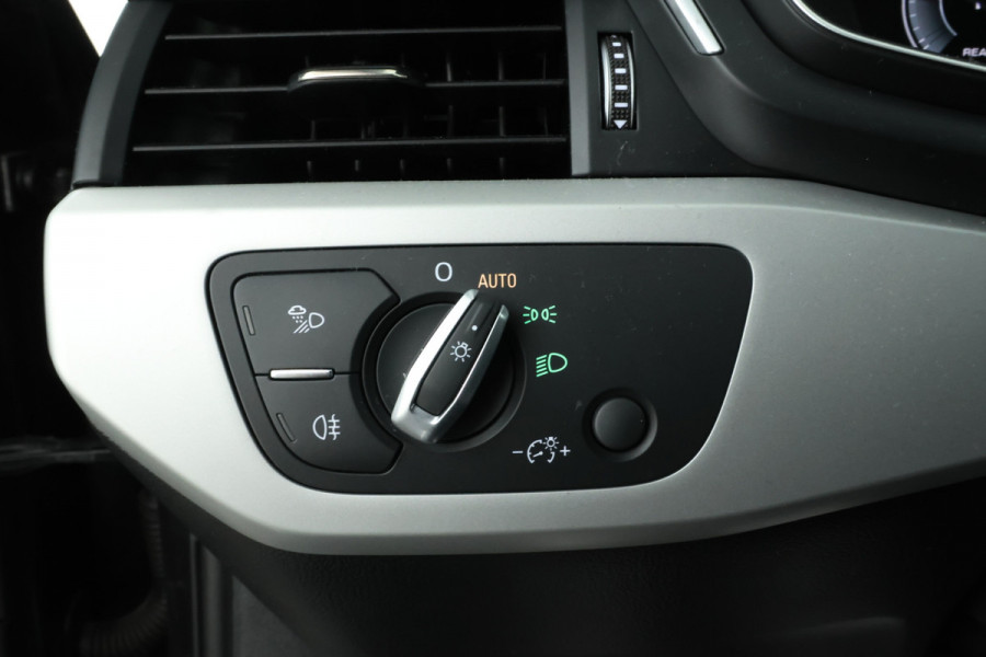 Audi A4 Avant 35 TDI Advanced Edition Electrische Trekhaak! Automaat, Volleder, Virtual, Apple Carplay