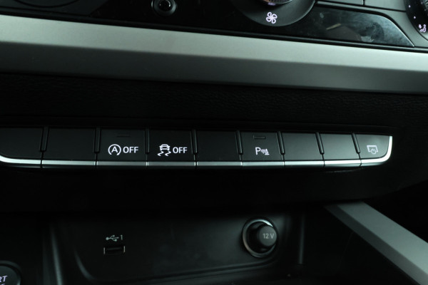 Audi A4 Avant 35 TDI Advanced Edition Electrische Trekhaak! Automaat, Volleder, Virtual, Apple Carplay