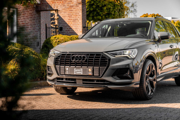Audi Q3 35 TFSI Pro Line S 150 PK Adaptive Elek.Trekhaak Camera Half/Leer 20''