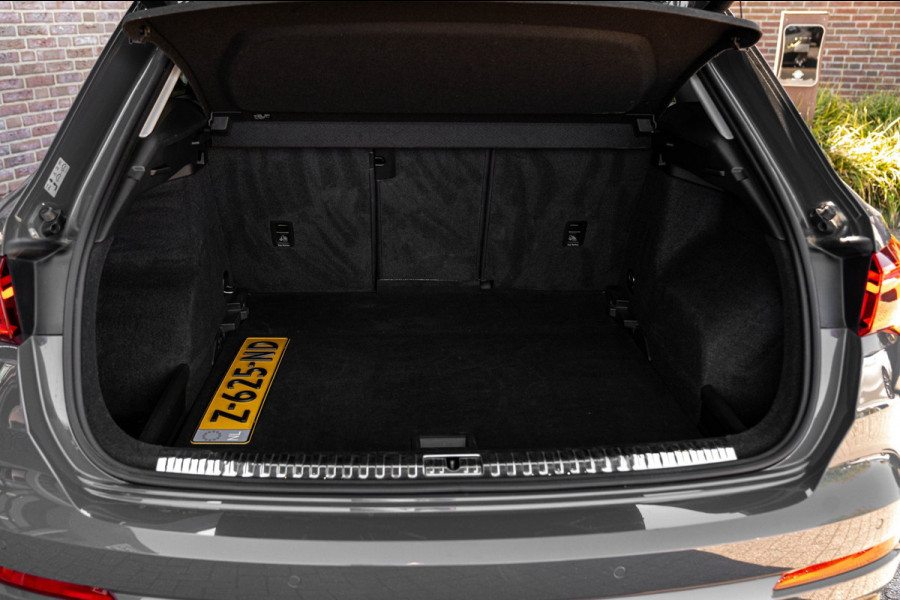 Audi Q3 35 TFSI Pro Line S 150 PK Adaptive Elek.Trekhaak Camera Half/Leer 20''