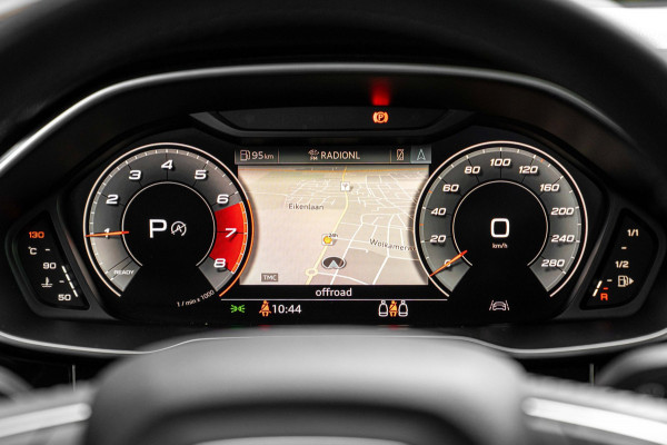 Audi Q3 35 TFSI Pro Line S 150 PK Adaptive Elek.Trekhaak Camera Half/Leer 20''