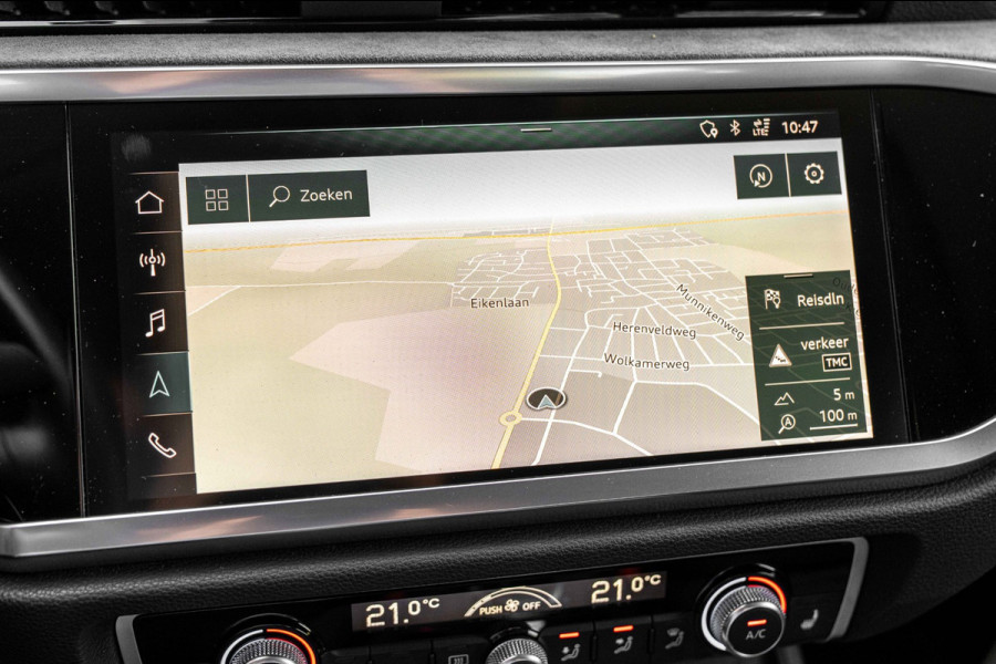 Audi Q3 35 TFSI Pro Line S 150 PK Adaptive Elek.Trekhaak Camera Half/Leer 20''