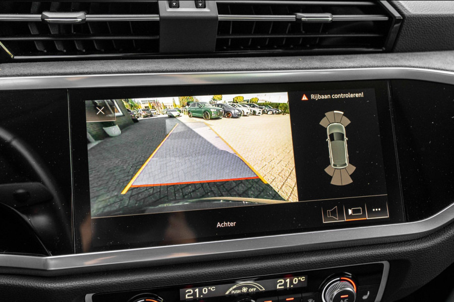 Audi Q3 35 TFSI Pro Line S 150 PK Adaptive Elek.Trekhaak Camera Half/Leer 20''