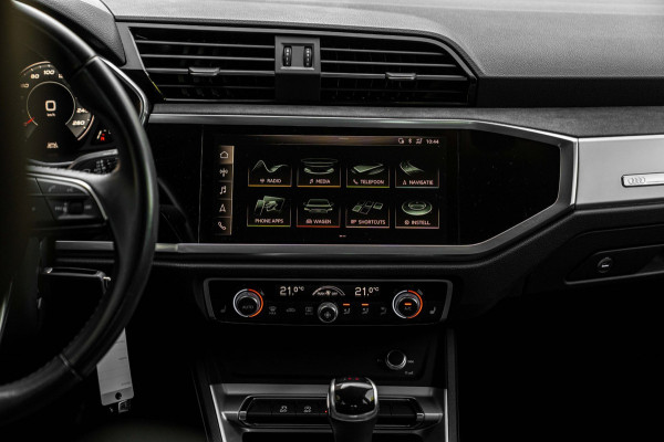 Audi Q3 35 TFSI Pro Line S 150 PK Adaptive Elek.Trekhaak Camera Half/Leer 20''