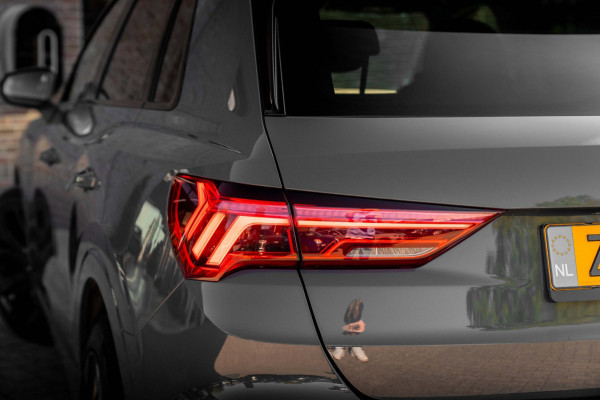 Audi Q3 35 TFSI Pro Line S 150 PK Adaptive Elek.Trekhaak Camera Half/Leer 20''