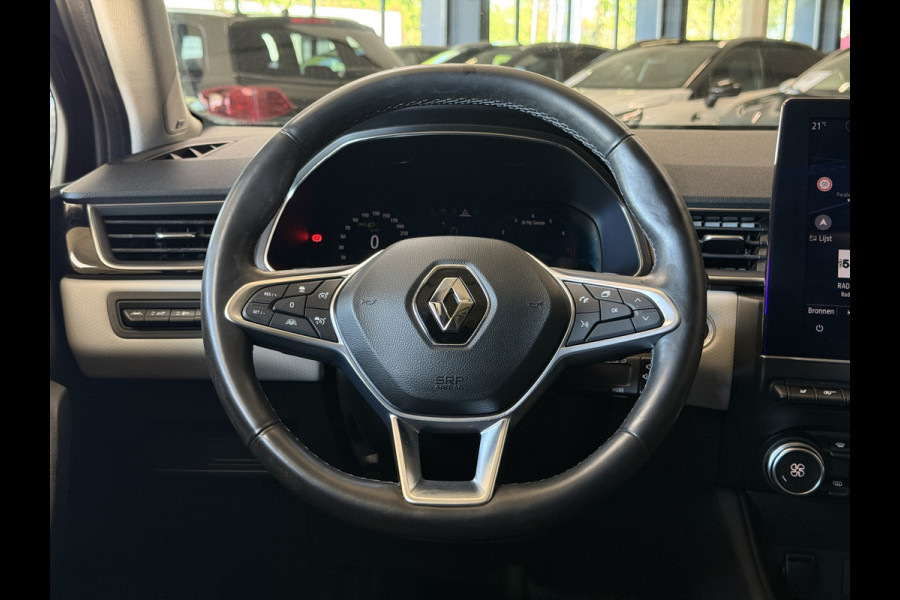 Renault Captur 1.3 TCe 155 Edition One | Pano | 360 | Bose | Stoel&Stuurverwarming | 18" |  Groot Navi | ACC | Dodehoek | 100% onderhouden!