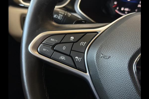 Renault Captur 1.3 TCe 155 Edition One | Pano | 360 | Bose | Stoel&Stuurverwarming | 18" |  Groot Navi | ACC | Dodehoek | 100% onderhouden!