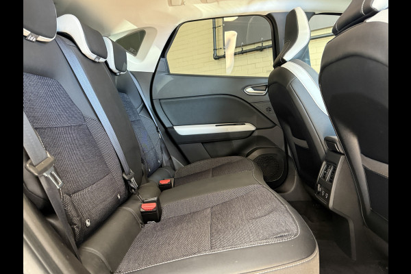 Renault Captur 1.3 TCe 155 Edition One | Pano | 360 | Bose | Stoel&Stuurverwarming | 18" |  Groot Navi | ACC | Dodehoek | 100% onderhouden!