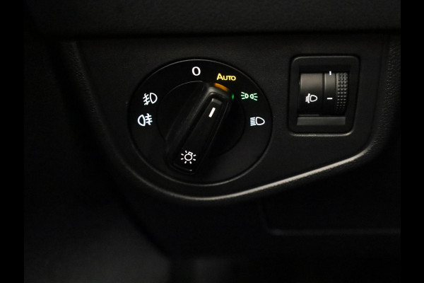 Volkswagen Taigo 1.0 TSI R-Line | DSG Automaat | Camera | Stoelverwarming | Apple Carplay & Android Auto |