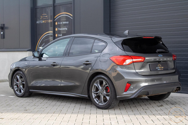 Ford Focus 1.0 EcoBoost ST-Line Camera Keyless Stoelverwarming Carplay Led