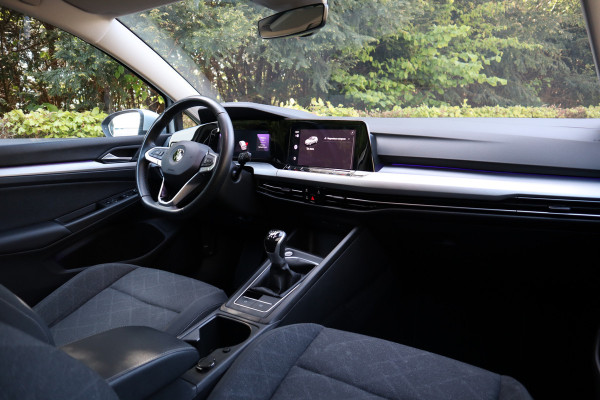 Volkswagen Golf 1.0 TSI Life | Sfeerverlichting | ACC | Carplay |